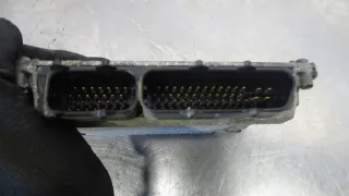 03E906023B Блок управления двигателем Skoda Fabia 2 Арт e12060939, вид 3