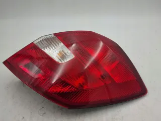 5J6945096A 5J6945112 Фонарь задний правый Skoda Fabia 2 Арт e12037678, вид 1