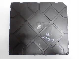 5Q0937084DD Блок предохранителей Skoda Octavia A7 Арт e12036446, вид 3