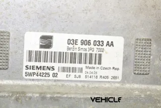 03E906033A Блок управления двигателем Skoda Fabia 2 Арт e12031112, вид 3