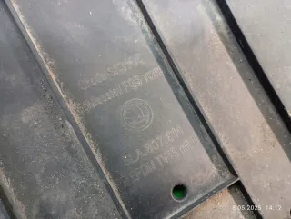 5LA807611 Декоративная крышка двигателя Skoda Enyaq Арт e12024948, вид 9