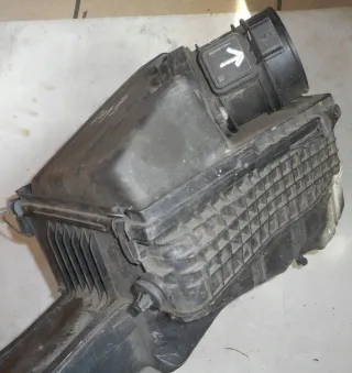 8200545836H 8200280065C 8200545836 Корпус воздушного фильтра Renault Laguna 3 Арт e12021967, вид 4