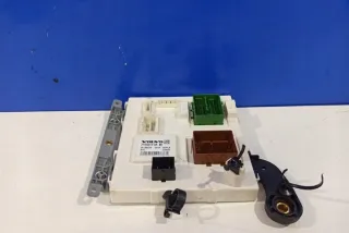 31453070 Блок предохранителей Volvo XC90 2 Арт e11998370, вид 4