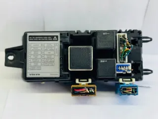 30889989 Блок предохранителей Volvo V40 1 Арт e11998217, вид 3