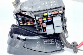 6G9T14A067CA Блок предохранителей Volvo S60 2 Арт e11998103, вид 2