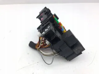 5Q0937615C Блок предохранителей Volkswagen T-Roc Арт e11997943, вид 3