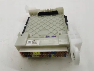 82730F4010B Блок предохранителей Toyota C-HR Арт e11997447, вид 1