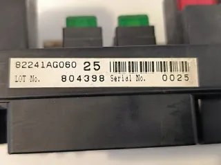 82241AG060 Блок предохранителей Subaru Legacy 4 Арт e11997216, вид 5