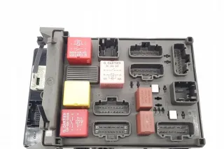 JK01_ 8200315962 Блок предохранителей Renault Espace 4 Арт e11996642, вид 11