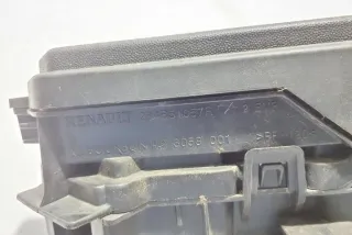 284B51057R Блок предохранителей Renault Espace 5 Арт e11996627, вид 1
