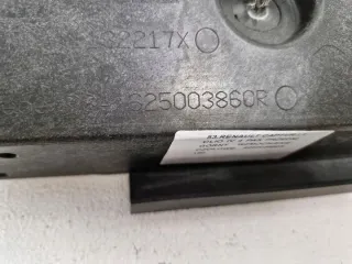 625003860R Передняя панель крепления облицовки (телевизор) Renault Captur Арт e11996038, вид 6