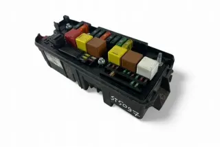 13112921 Блок предохранителей Opel Vectra C  Арт e11996003, вид 3