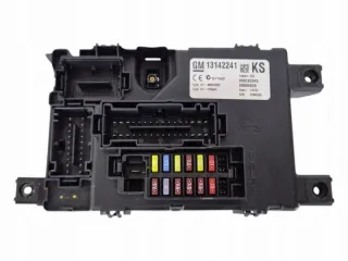13142241 Блок предохранителей Opel Corsa D Арт e11995852, вид 1
