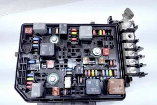 13379209 Блок предохранителей Opel Astra L Арт e11995634, вид 5