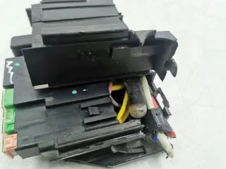 24382EW70B Блок предохранителей Nissan Juke 1 Арт e11995222, вид 6