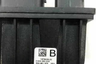 3Q0941329 Блок управления (другие) Audi Q3 2 Арт e11995010, вид 4