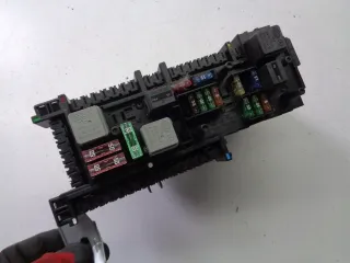 2129000022 Блок предохранителей Mercedes E C207 Арт e11994226, вид 4