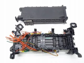 A2465400340 17507657478 Блок предохранителей Mercedes B W246 Арт e11992709, вид 7