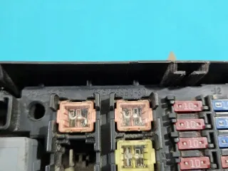 8V51-14B144-BA IMPRK1454743, 7154-5950-30, Блок предохранителей Ford Fiesta 5 Арт e11991577, вид 9