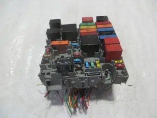 51867697 Блок предохранителей Fiat Doblo 2 Арт e11991433, вид 1