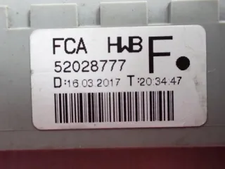 52028777 Блок предохранителей Fiat 500L Арт e11991396, вид 3