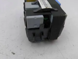 9666232680 Блок предохранителей Citroen C4 2 Арт e11991198, вид 4