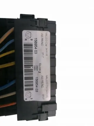 9118470002 Блок предохранителей Citroen C3 1 Арт e11991130, вид 3