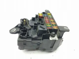 6906618 Блок предохранителей BMW 5 E60/E61 Арт e11990595, вид 4