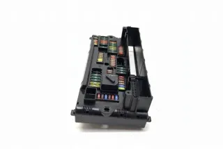 9210861 Блок предохранителей BMW 5 F10/F11/GT F07 Арт e11990570, вид 3