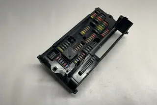 9210861 Блок предохранителей BMW 5 F10/F11/GT F07 Арт e11990569, вид 2