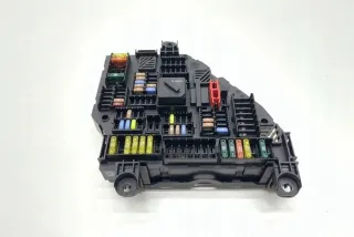 9210859 Блок предохранителей BMW 5 F10/F11/GT F07 Арт e11990519, вид 6