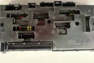 016704871 Блок предохранителей BMW 5 F10/F11/GT F07 Арт e11990434, вид 2