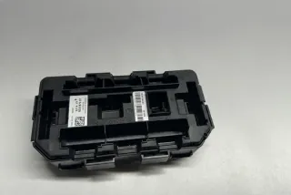 9337879 Блок предохранителей BMW 1 F20/F21 Арт e11989950, вид 3