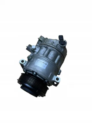5Q0820803F Компрессор кондиционера Volkswagen Golf 5 Арт e11975668, вид 4