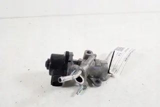 _P13_ 2562047020 Клапан EGR Toyota IQ Арт e11974495, вид 1