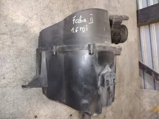 6R0129601C Корпус воздушного фильтра Skoda Fabia 2 Арт e11972953, вид 9