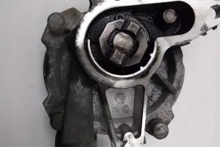 171215 Насос вакуумный Nissan Qashqai 2 restailing Арт e11969040, вид 1