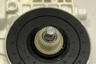0130822402 Моторчик стеклоподъемника BMW 3 E90/E91/E92/E93 Арт e11962683, вид 7