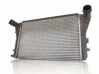 1K0145803CA KM17512623159 Интеркулер Skoda Superb 2 Арт e11960288, вид 1