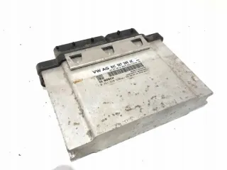 0261S10530 LORK-486-127941 Блок управления двигателем Skoda Fabia 3 Арт e11954677, вид 1