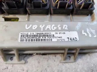 P04727074AD Блок комфорта Chrysler Voyager 4 Арт e11947490, вид 4