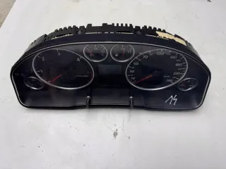 4B0920933G Щиток приборов (приборная панель) Audi A6 C5 (S6,RS6) Арт e11942603, вид 1