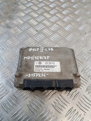 06A906019, 5WP4000 Блок управления двигателем Volkswagen Golf 4 Арт e11928147, вид 1