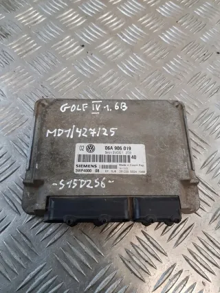 06A906019, 5WP4000 Блок управления двигателем Volkswagen Golf 4 Арт e11928147, вид 3