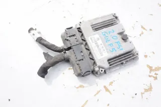 06F906056Q Блок управления двигателем Volkswagen Golf 5 Арт e11928124, вид 1