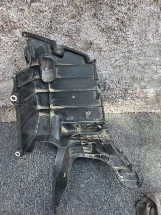 51441-0E100 12346799 Декоративная крышка двигателя Toyota Highlander 3 restailing Арт e11922867, вид 2