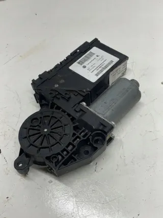 7L0959701K Моторчик стеклоподъемника Volkswagen Touareg 1 Арт e11912401, вид 4