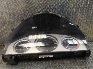2045406548 Щиток приборов (приборная панель) Mercedes C W204 Арт e11907659, вид 2