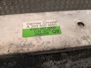 2035000000 Интеркулер Mercedes C W203 Арт e11906233, вид 5