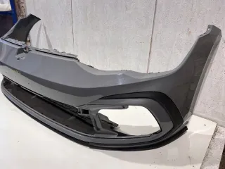5H0807221G Бампер передний Volkswagen Golf 8 Арт e11895277, вид 3